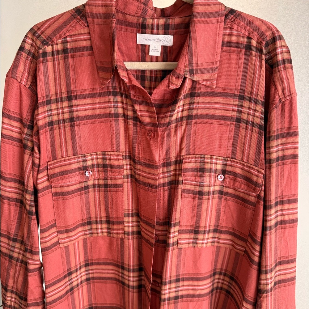 Treasure & Bond Plaid Women’s Shirt